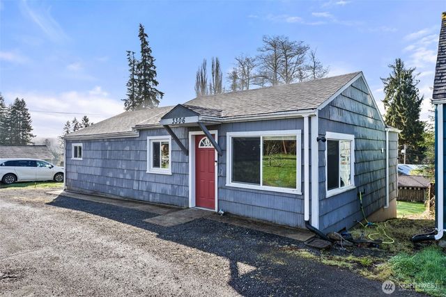 3306 Romane Road, Raymond, WA 98577
