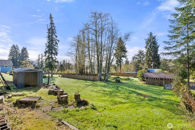 3306 Romane Road, Raymond, WA 98577