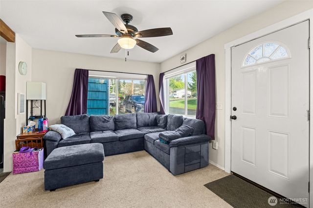 3306 Romane Road, Raymond, WA 98577