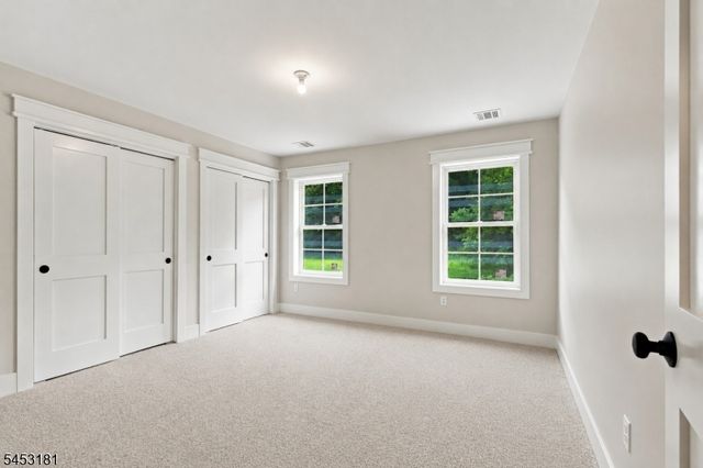 4 Highland Meadows Road, Pohatcong Twp., NJ 08865