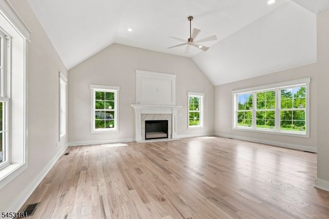 4 Highland Meadows Road, Pohatcong Twp., NJ 08865