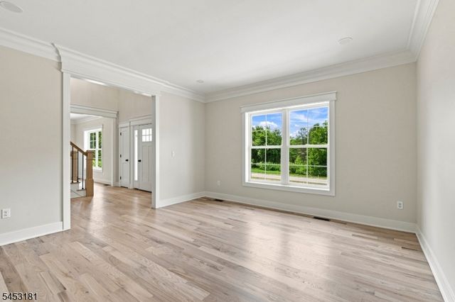 4 Highland Meadows Road, Pohatcong Twp., NJ 08865