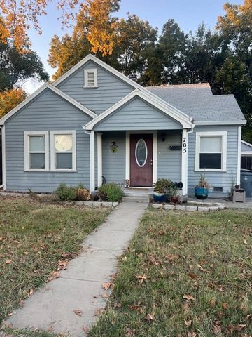 705 Taber Ave, Yuba City, CA 95991