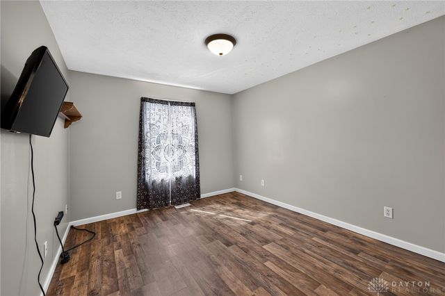 7903 Edgewater Drive, Middletown, OH 45042