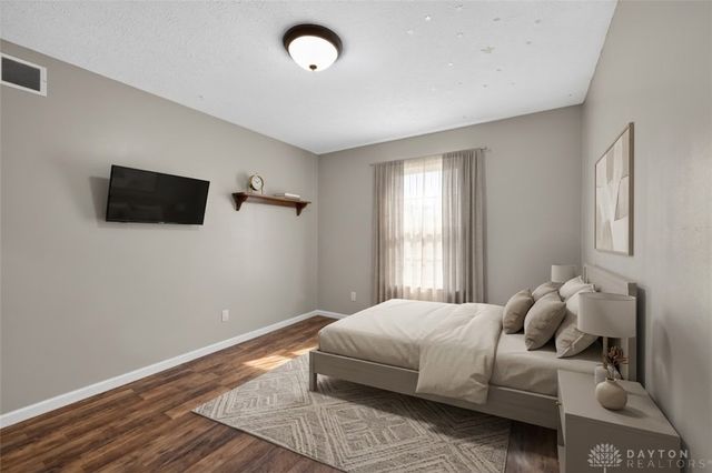 7903 Edgewater Drive, Middletown, OH 45042