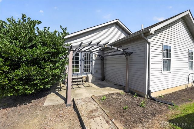 7903 Edgewater Drive, Middletown, OH 45042