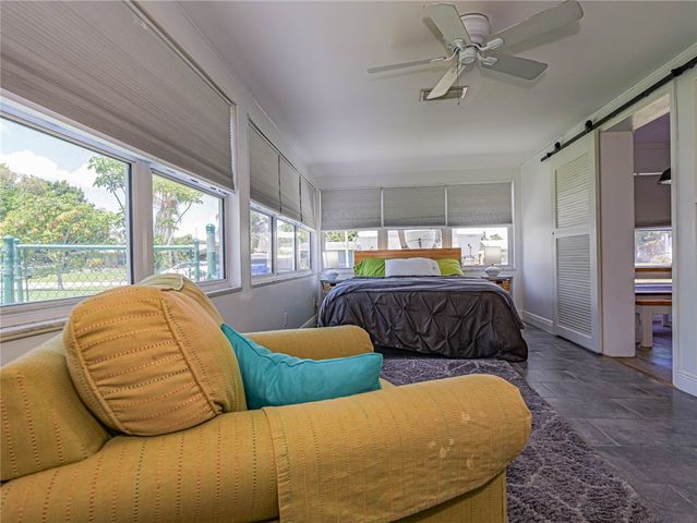 1450 5th Avenue, Vero Beach, FL 32960