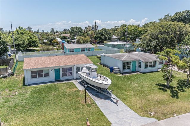 1450 5th Avenue, Vero Beach, FL 32960