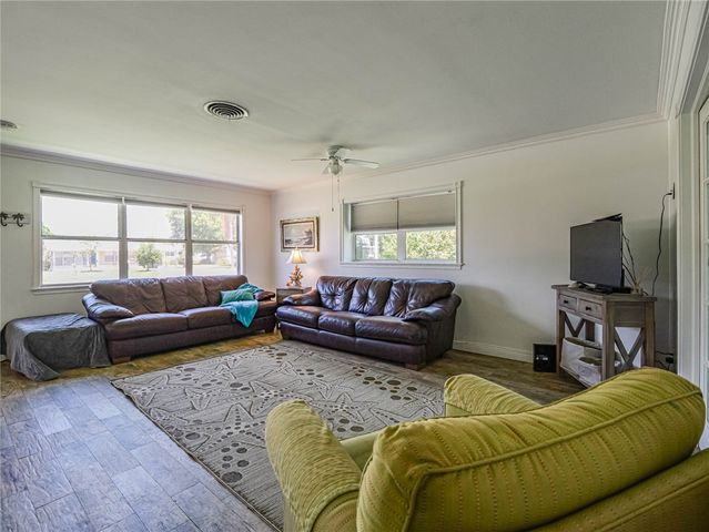 1450 5th Avenue, Vero Beach, FL 32960