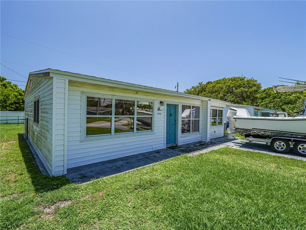 1450 5th Avenue, Vero Beach, FL 32960