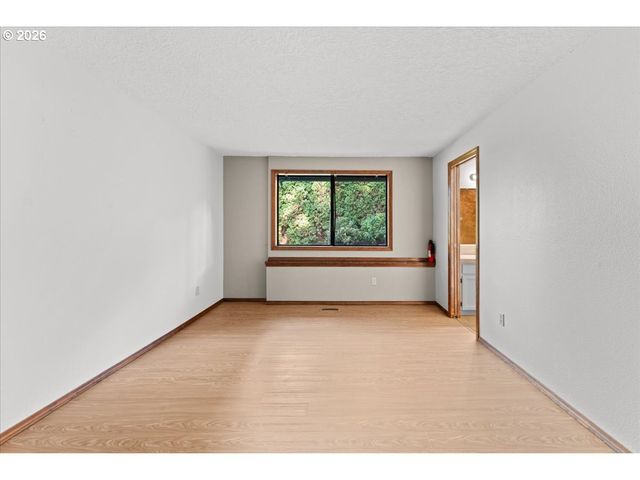 8102 Nw 12TH Ave, Vancouver, WA 98665