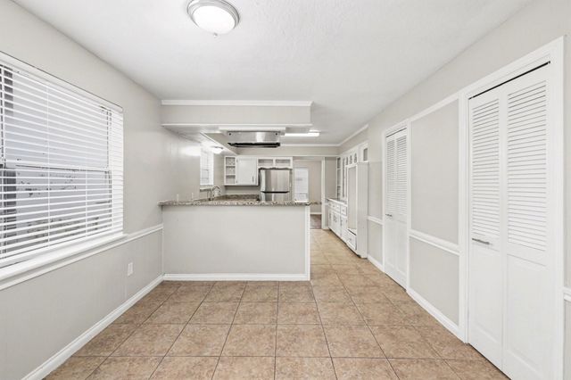 107 Carriage Lane, Conroe, TX 77385