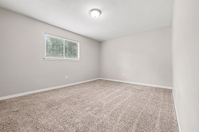 107 Carriage Lane, Conroe, TX 77385