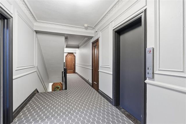 807 W 48th Street 602, Kansas City, MO 64112