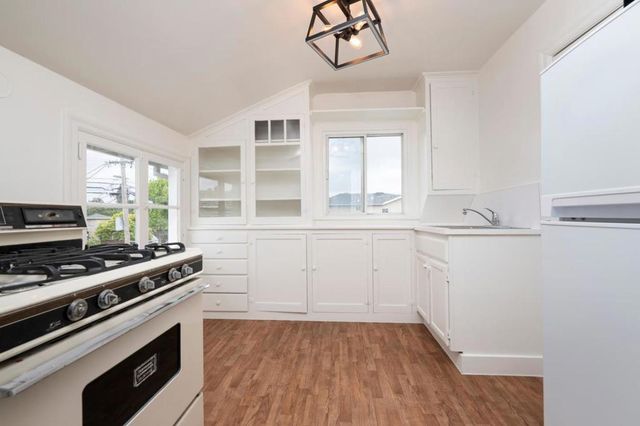 748 Acacia Drive, Burlingame, CA 94010