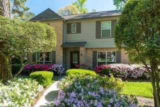 7 E Torch Pine Circle, The Woodlands, TX 77381