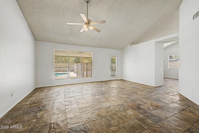 9021 W HATCHER Road, Peoria, AZ 85345