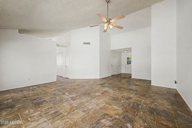9021 W HATCHER Road, Peoria, AZ 85345