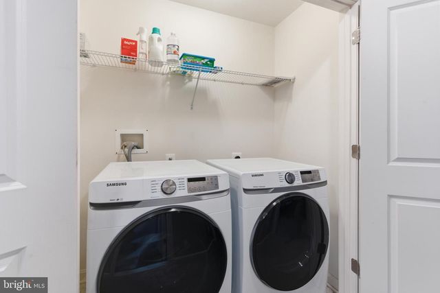 1501 HUDSON VIEW RD, Essex, MD 21221