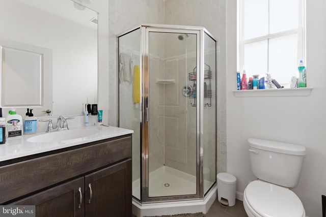 1501 HUDSON VIEW RD, Essex, MD 21221