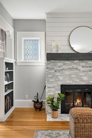 228 5th Avenue N, South Saint Paul, MN 55075