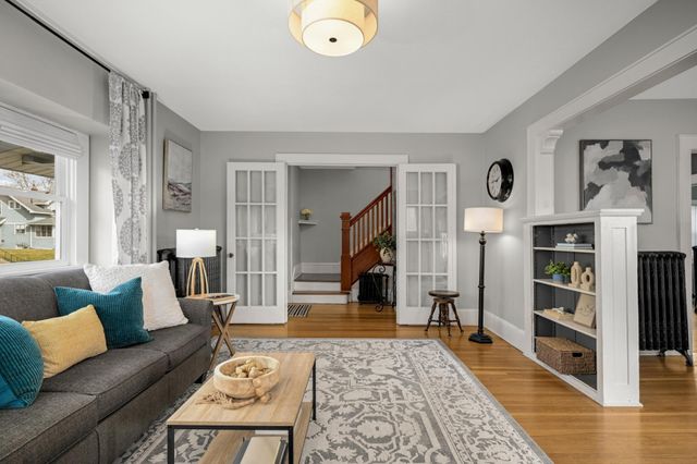 228 5th Avenue N, South Saint Paul, MN 55075