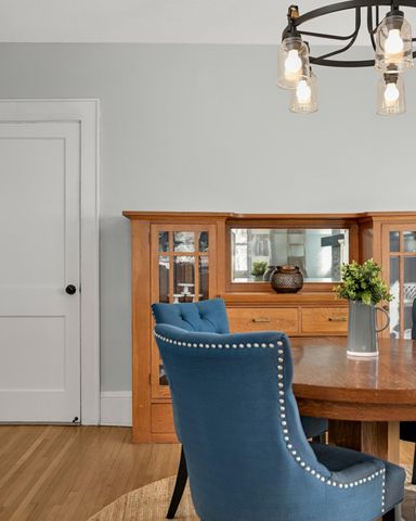 228 5th Avenue N, South Saint Paul, MN 55075