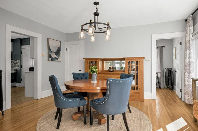 228 5th Avenue N, South Saint Paul, MN 55075