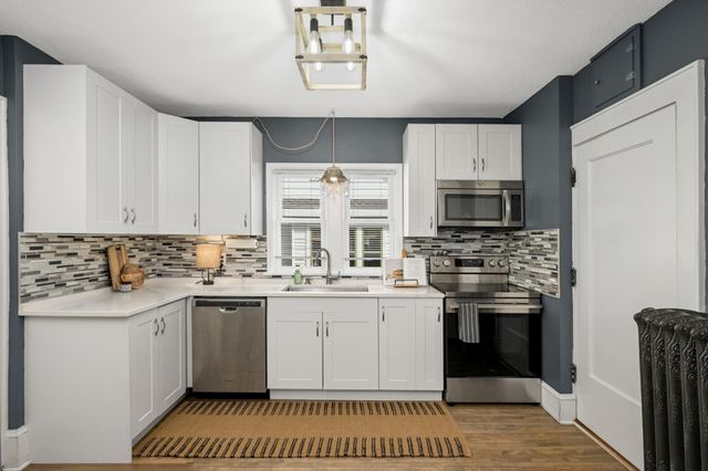 228 5th Avenue N, South Saint Paul, MN 55075