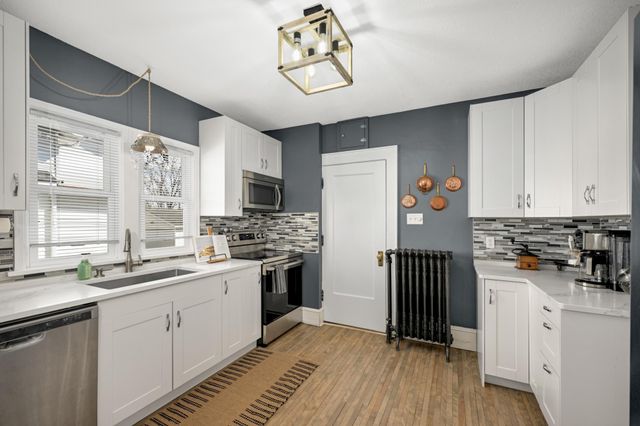 228 5th Avenue N, South Saint Paul, MN 55075