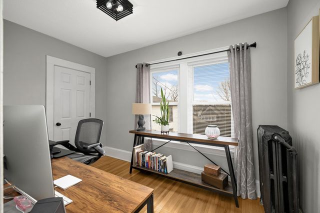 228 5th Avenue N, South Saint Paul, MN 55075