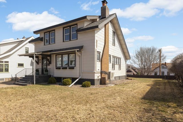 228 5th Avenue N, South Saint Paul, MN 55075