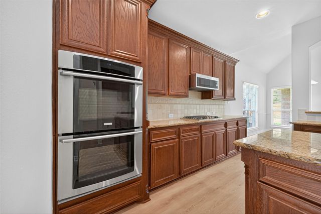 1840 Leela Springs Drive, Conroe, TX 77304