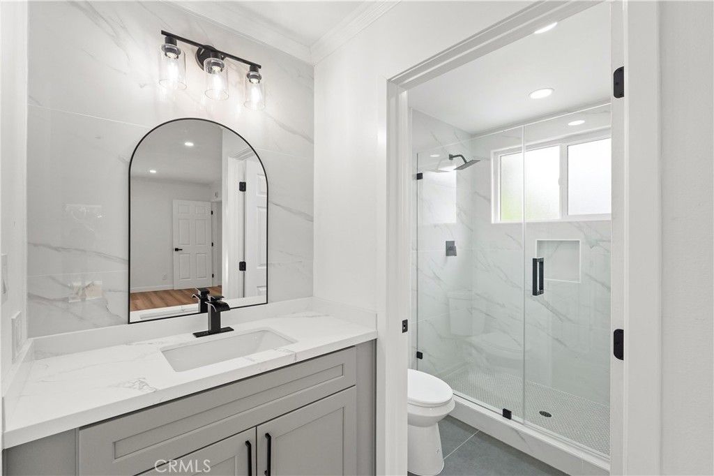 Image 13 of property listing at 1347 255th Street, Harbor City, CA 90710