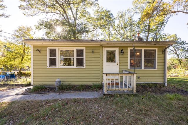 106 Echo Road, Glocester, RI 02814