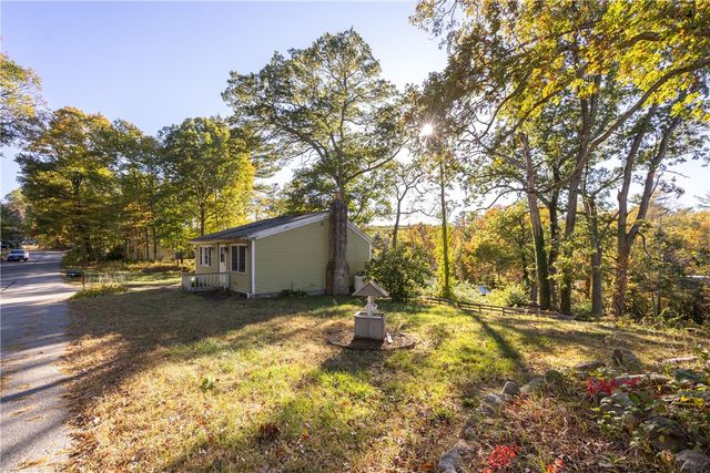 106 Echo Road, Glocester, RI 02814