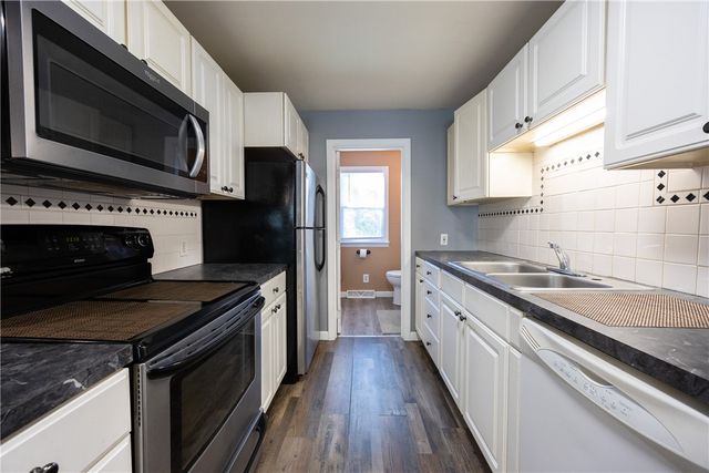 106 Echo Road, Glocester, RI 02814