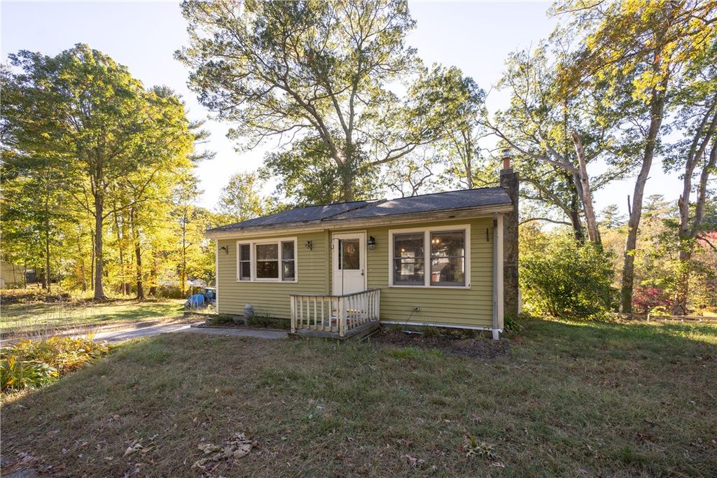 106 Echo Road, Glocester, RI 02814