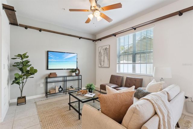 7988 EDGEWOOD FOREST DRIVE, Orlando, FL 32827