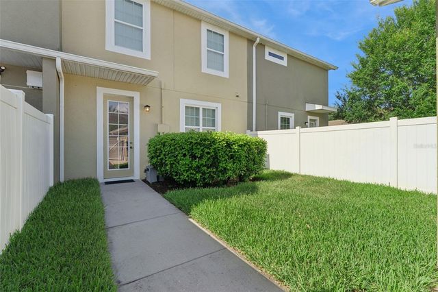 7988 EDGEWOOD FOREST DRIVE, Orlando, FL 32827