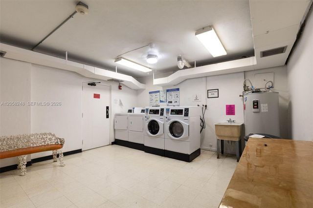 4400 Hillcrest Dr 901B, Hollywood, FL 33021