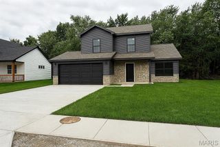 203 Jimmy H Drive, Jonesburg, MO 63351