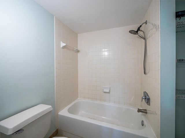 1020 Lake Shore Drive 202, Lake Park, FL 33403