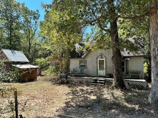 285 Pr 6108, Woodville, TX 75979