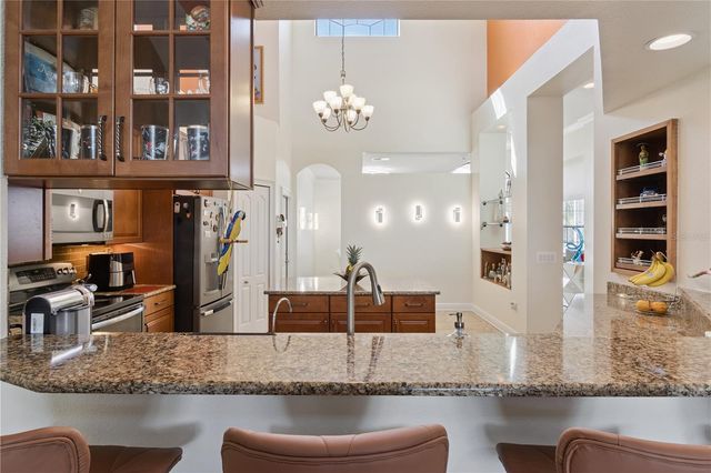 3943 SUNSET LAKE DRIVE, Lakeland, FL 33810