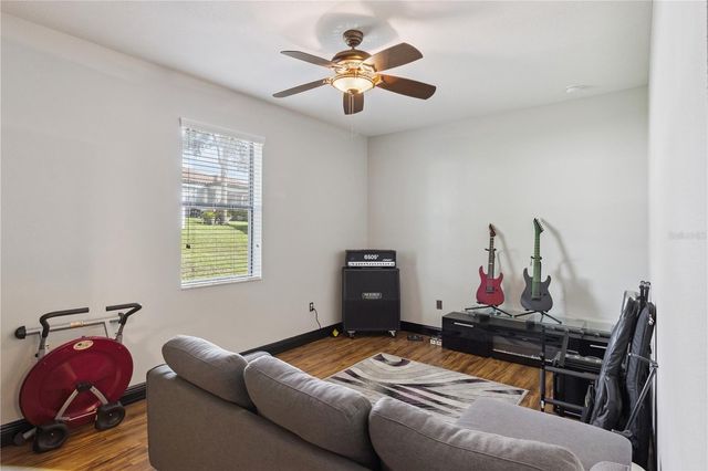 3943 SUNSET LAKE DRIVE, Lakeland, FL 33810