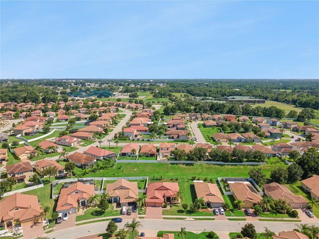 3943 SUNSET LAKE DRIVE, Lakeland, FL 33810