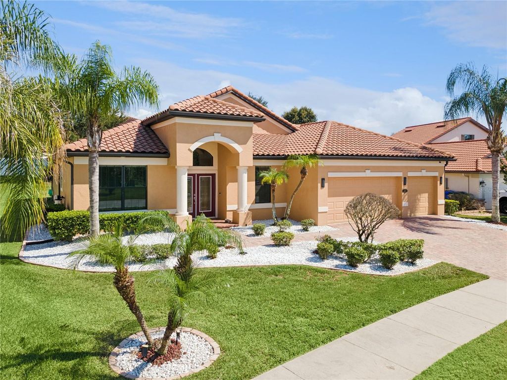 3943 SUNSET LAKE DRIVE, Lakeland, FL 33810
