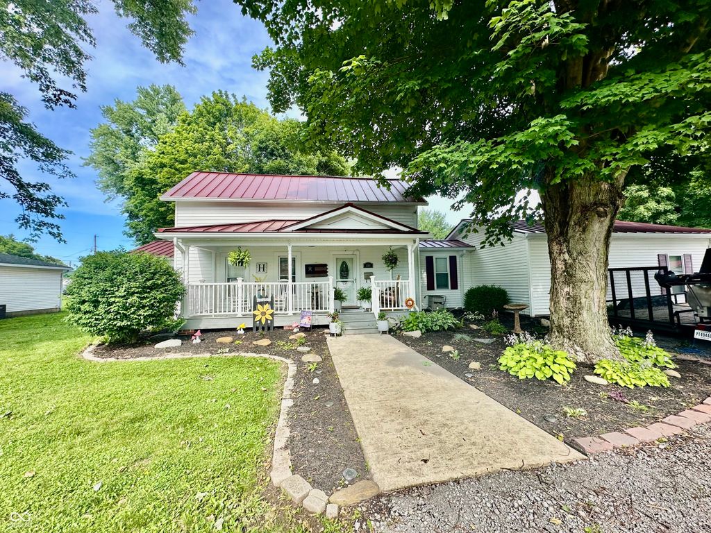 208 10th Street, Covington, IN 47932