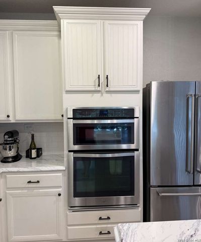 100 RATTLESNAKE BLF, Boerne, TX 78006
